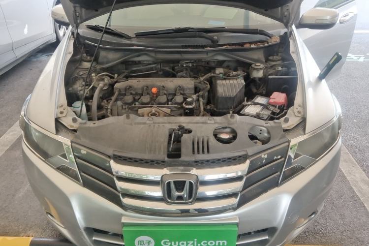 Used Honda City Classic 2008 1.8L automatic comfort version Engine Bay