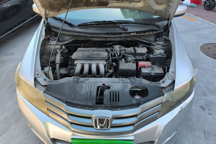 Used Honda City Classic 2008 1.5L Automatic Elite Edition Engine Bay