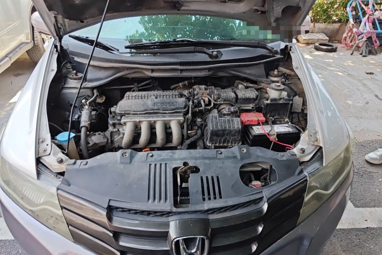 Used Honda City Classic 2008 1.5L Automatic Elite Edition Engine Bay
