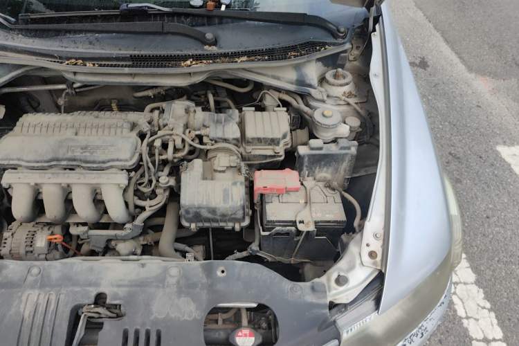 Used Honda City Classic 2008 1.5L manual comfort version Engine Bay Left