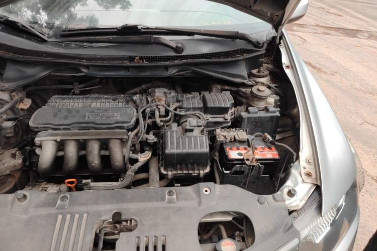 Used Honda City Classic 2008 1.5L manual Elite Edition Engine Bay Left