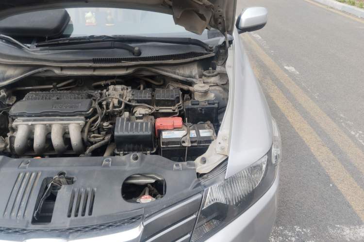 Used Honda City Classic 2008 1.5L Automatic Elite Edition Engine Bay Left