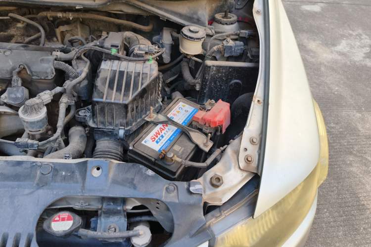 Used Honda City Classic 2008 1.8L automatic comfort version Engine Bay Left