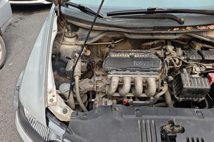 Used Honda City Classic 2008 1.5L manual comfort version Engine Bay Right