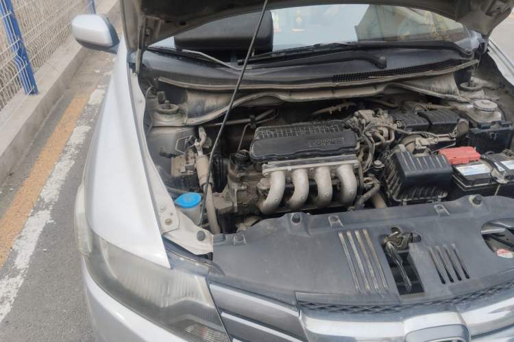 Used Honda City Classic 2008 1.5L Automatic Elite Edition Engine Bay Right