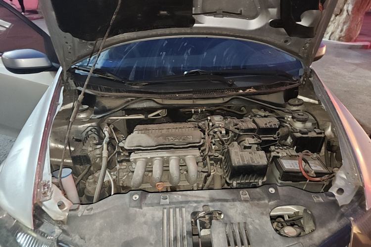 Used Honda City Classic 2008 1.5L manual comfort version Engine Bay