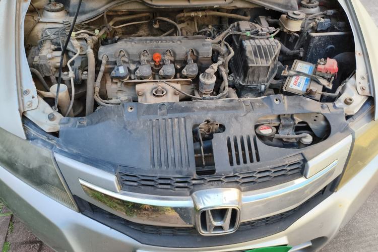 Used Honda City Classic 2008 1.8L automatic comfort version Engine Bay