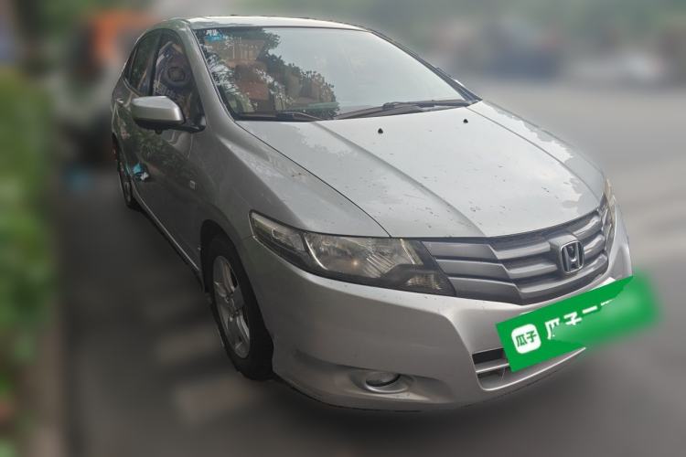 Used Honda City Classic 2008 1.5L manual comfort version Front Right 45 Deg