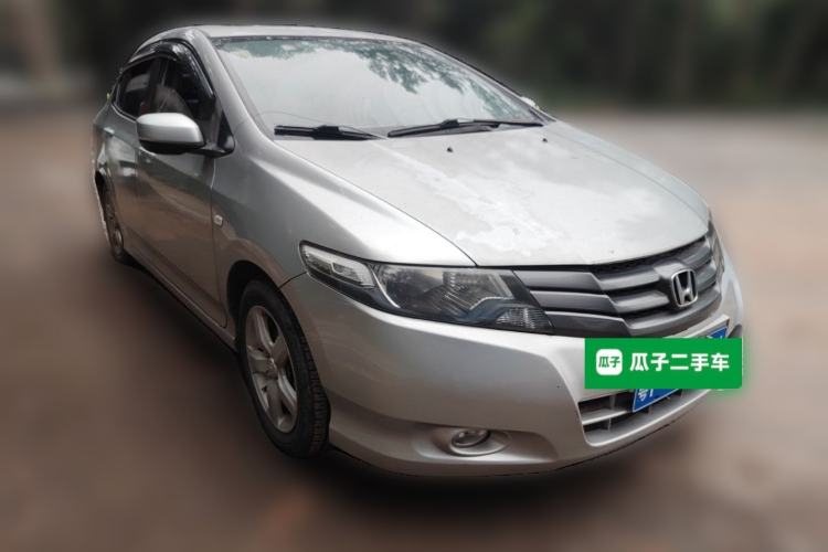 Used Honda City Classic 2008 1.5L manual Elite Edition Front Right 45 Deg