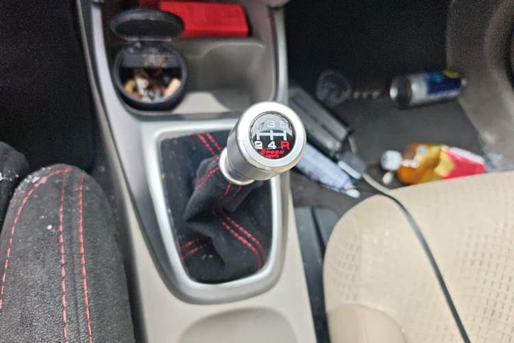Used Honda City Classic 2008 1.5L manual comfort version Gear Lever