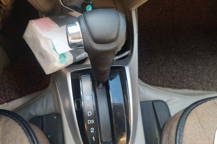 Used Honda City Classic 2008 1.5L Automatic Elite Edition Gear Lever