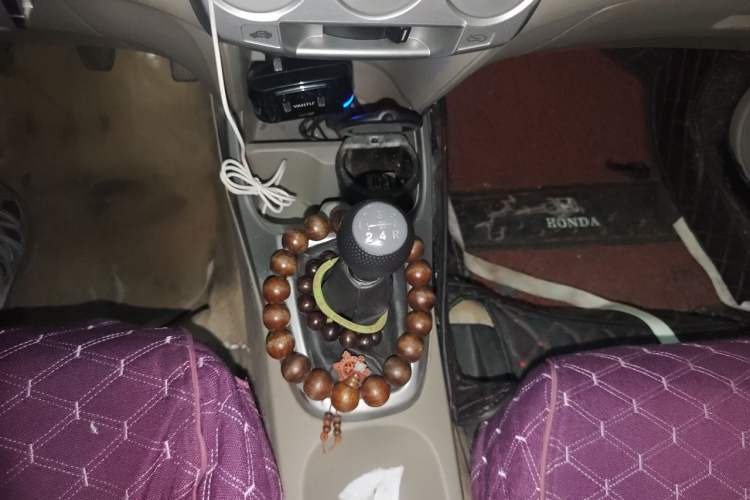 Used Honda City Classic 2008 1.5L manual comfort version Gear Lever