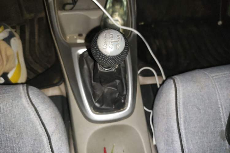 Used Honda City Classic 2008 1.5L manual comfort version Gear Lever