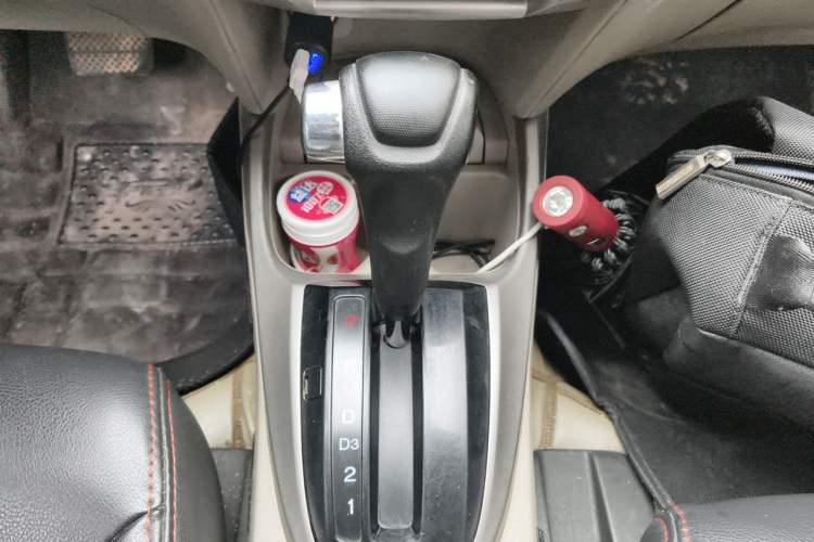 Used Honda City Classic 2008 1.5L Automatic Elite Edition Gear Lever