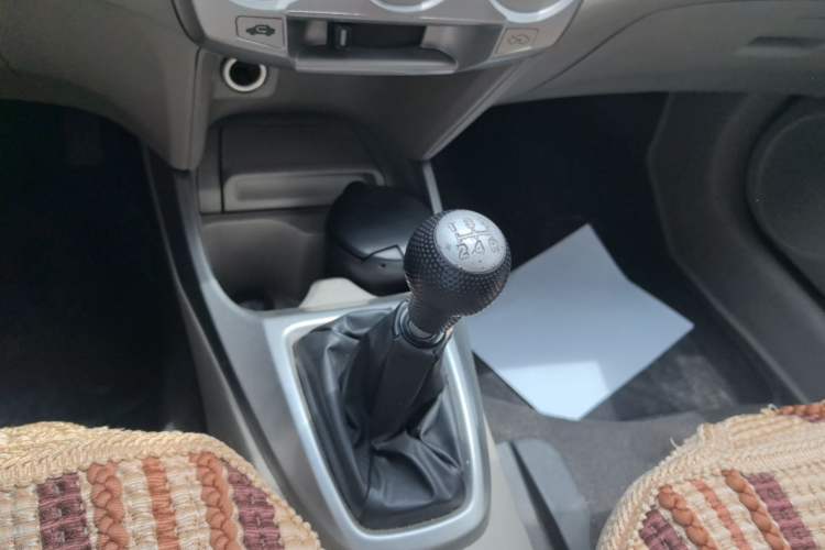 Used Honda City Classic 2008 1.5L manual Elite Edition Gear Lever