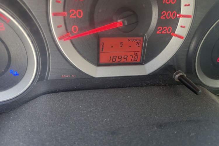 Used Honda City Classic 2008 1.5L manual Elite Edition Odometer Close Up