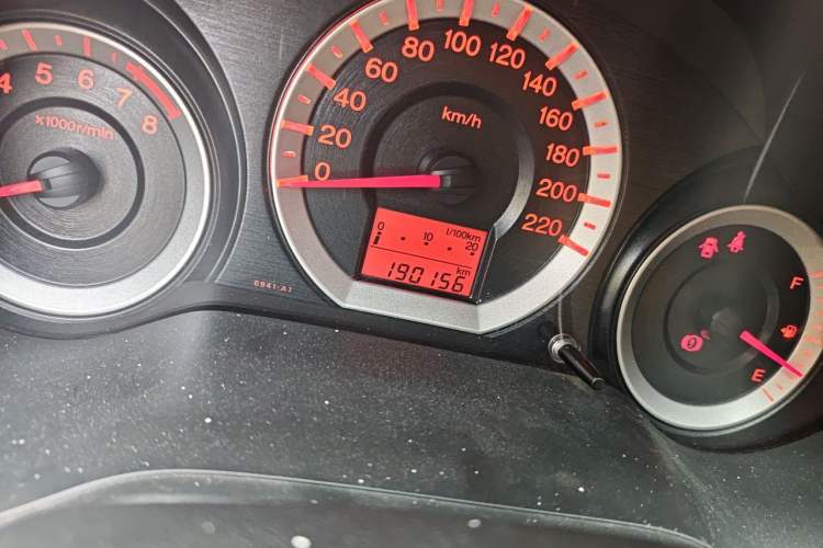 Used Honda City Classic 2008 1.5L manual comfort version Odometer Close Up