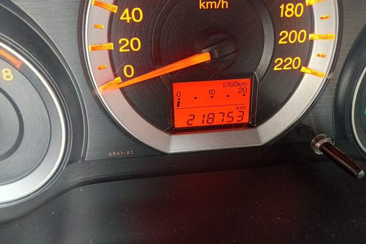 Used Honda City Classic 2008 1.5L Automatic Elite Edition Odometer Close Up