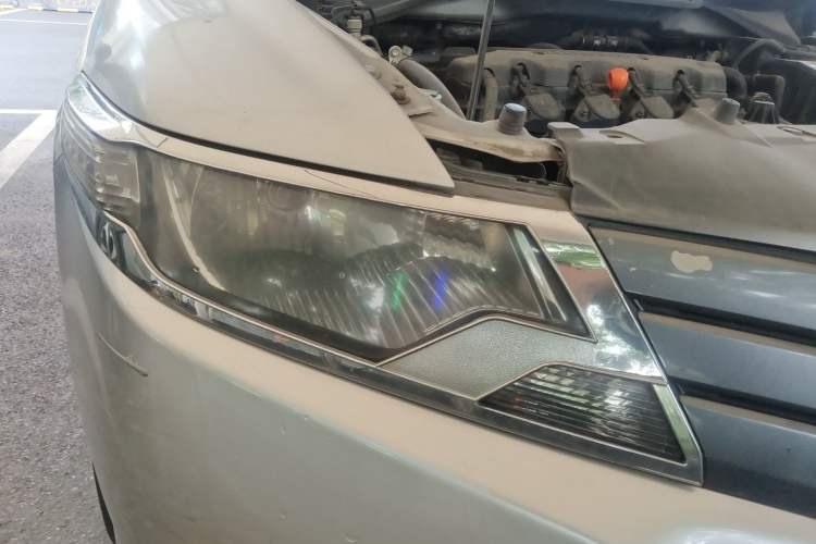Used Honda City Classic 2008 1.8L automatic comfort version Right Front Headlight