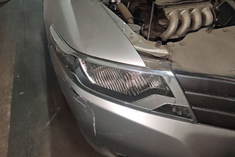 Used Honda City Classic 2008 1.5L manual comfort version Right Front Headlight
