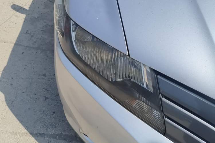 Used Honda City Classic 2008 1.8L automatic comfort version Right Front Headlight