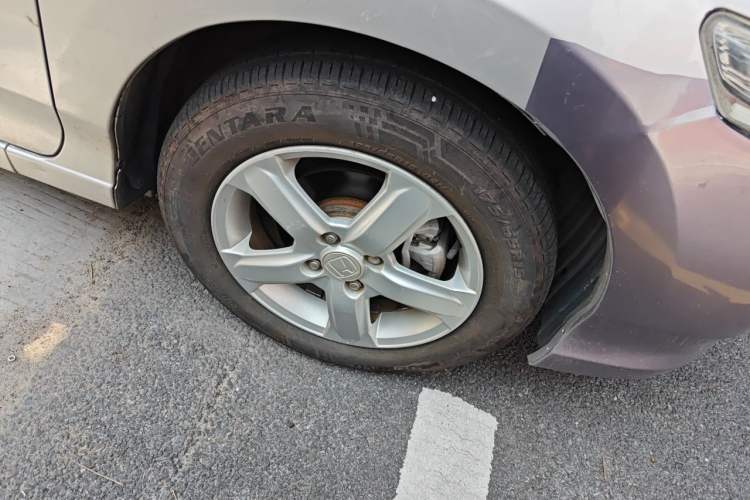 Used Honda City Classic 2008 1.5L Automatic Elite Edition Right Front Wheel Hub