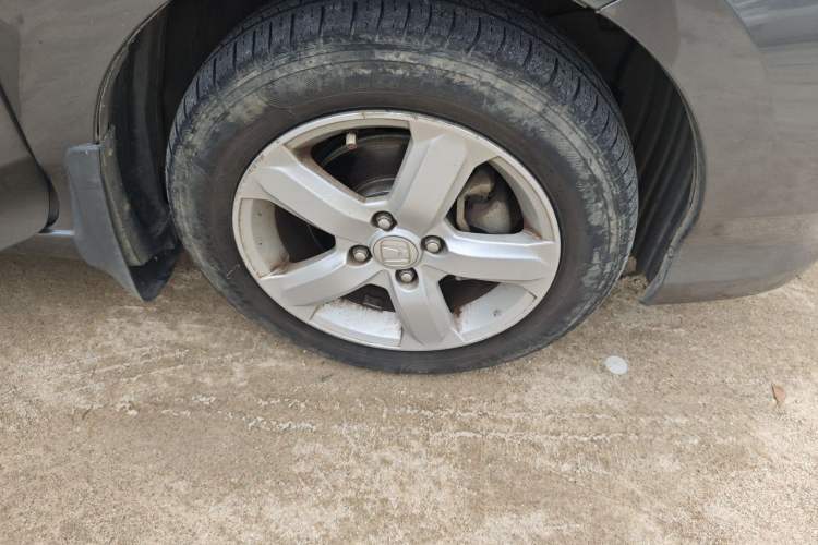 Used Honda City Classic 2008 1.5L Automatic Elite Edition Right Front Wheel Hub