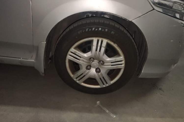 Used Honda City Classic 2008 1.5L manual comfort version Right Front Wheel Hub