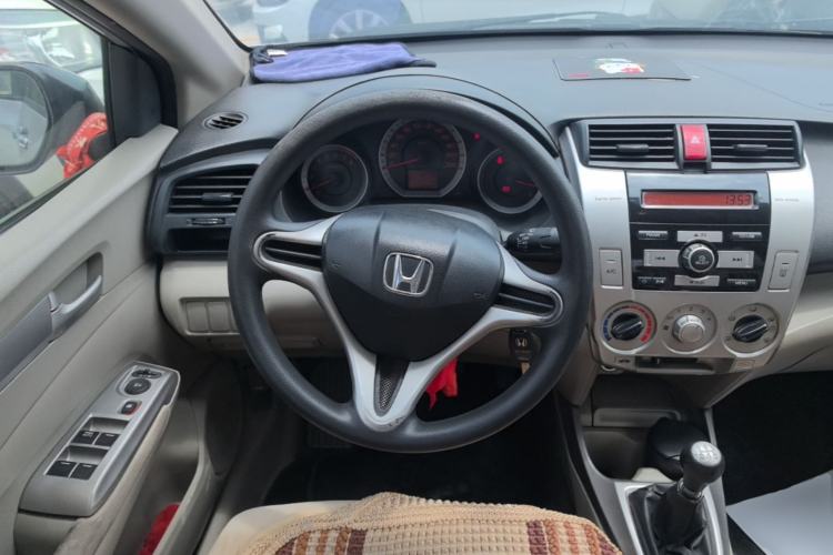 Used Honda City Classic 2008 1.5L manual Elite Edition Steering Wheel