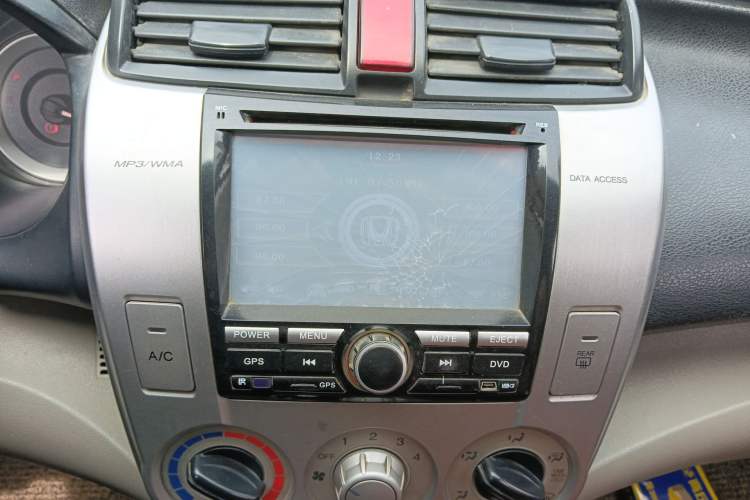 Used Honda City Classic 2008 1.5L Automatic Elite Edition Audio And AC Panel