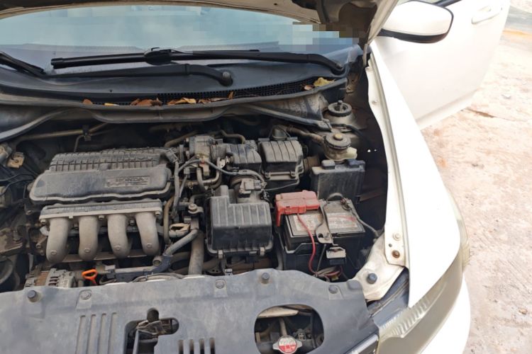 Used Honda City Classic 2008 1.5L Automatic Elite Edition Engine Bay Left