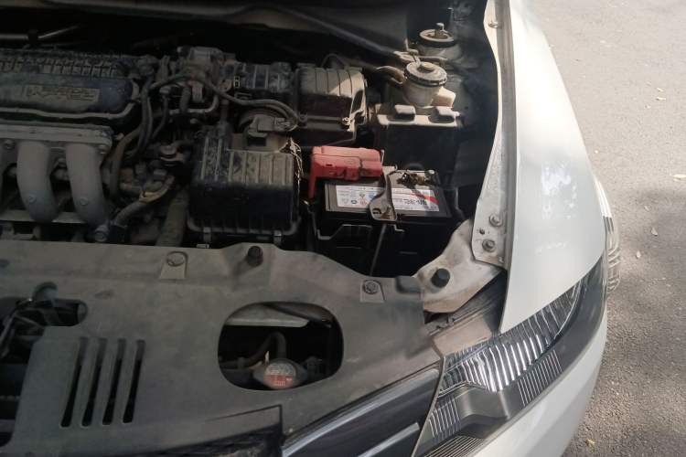 Used Honda City Classic 2008 1.5L Automatic Elite Edition Engine Bay Left