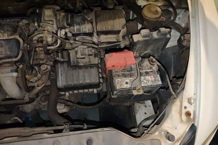 Used Honda City Classic 2008 1.5L manual Elite Edition Engine Bay Left