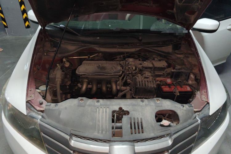 Used Honda City Classic 2008 1.5L Automatic Elite Edition Engine Bay