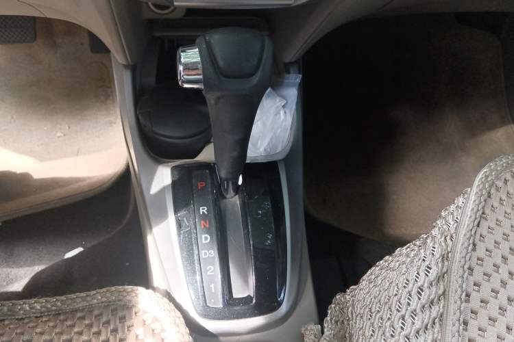 Used Honda City Classic 2008 1.5L Automatic Elite Edition Gear Lever