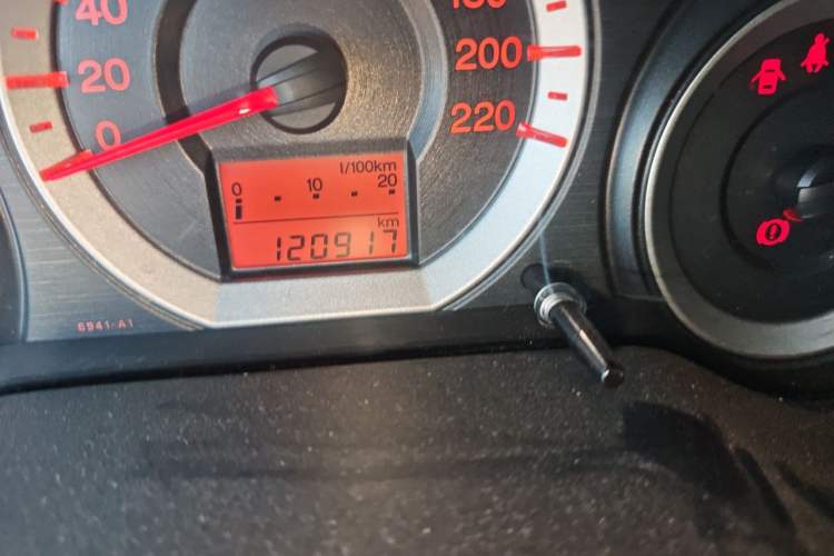 Used Honda City Classic 2008 1.5L manual Elite Edition Odometer Close Up