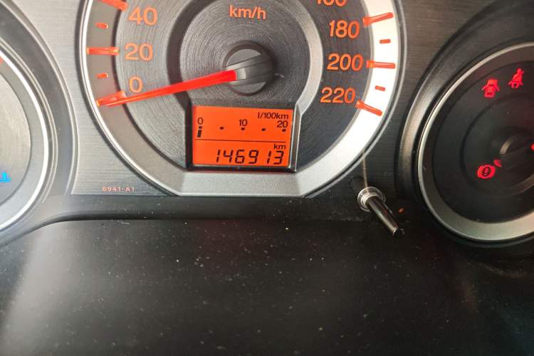 Used Honda City Classic 2008 1.5L manual comfort version Odometer Close Up