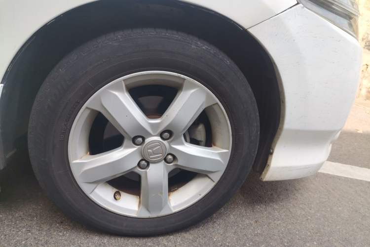 Used Honda City Classic 2008 1.5L Automatic Elite Edition Right Front Wheel Hub