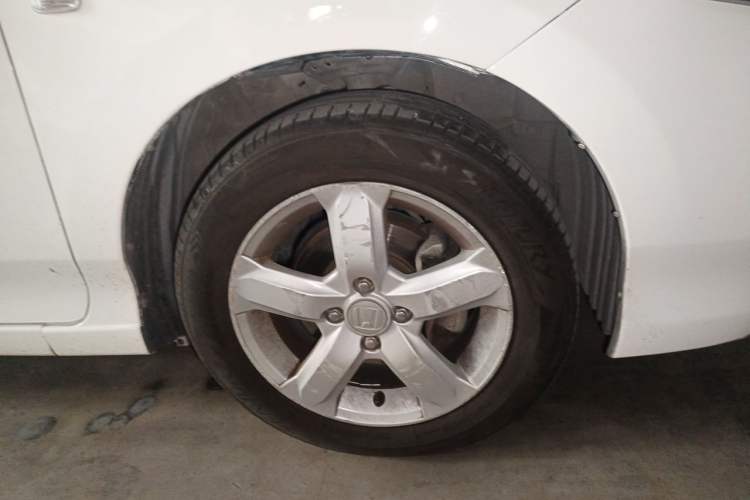 Used Honda City Classic 2008 1.5L Automatic Elite Edition Right Front Wheel Hub