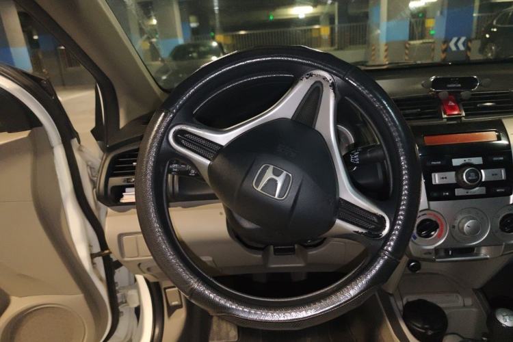 Used Honda City Classic 2008 1.5L manual Elite Edition Steering Wheel