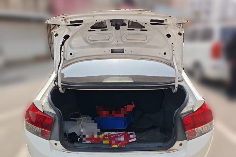 Used Honda City Classic 2008 1.5L manual comfort version Trunk