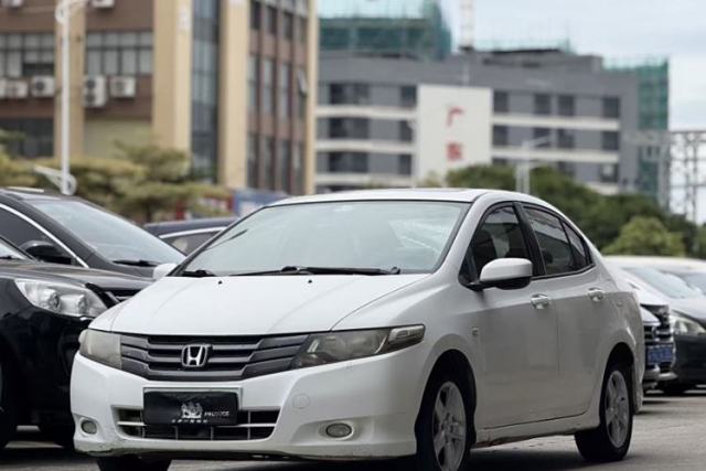 Ojetý Honda City Classic 2008 1.5L manual Elite Edition