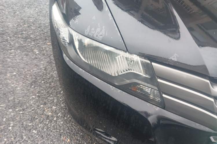 Used Honda City Classic 2011 1.5L Manual Elite Edition Right Front Headlight