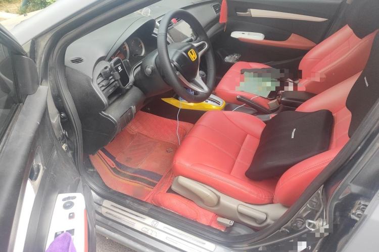 Used Honda City Classic 2011 1.5L Automatic Elite Edition Driver Seat