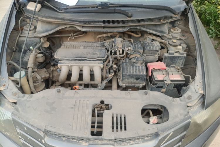 Used Honda City Classic 2011 1.5L Manual Elite Edition Engine Bay