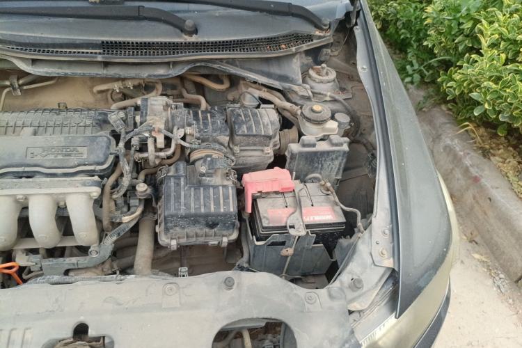 Used Honda City Classic 2011 1.5L Manual Elite Edition Engine Bay Left