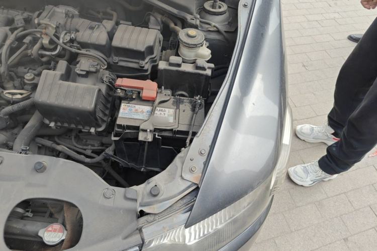 Used Honda City Classic 2011 1.5L Automatic Elite Edition Engine Bay Left