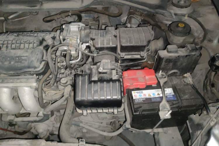 Used Honda City Classic 2011 1.5L Automatic Elite Edition Engine Bay Left