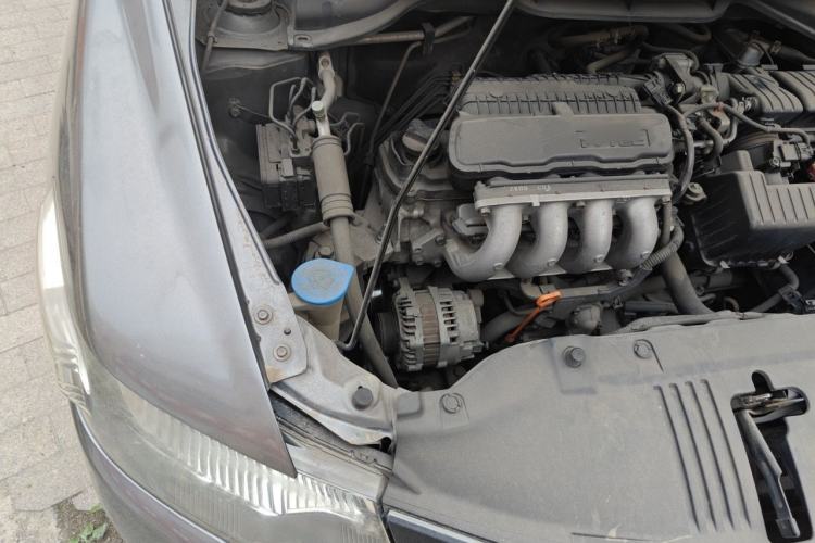 Used Honda City Classic 2011 1.5L Automatic Elite Edition Engine Bay Right
