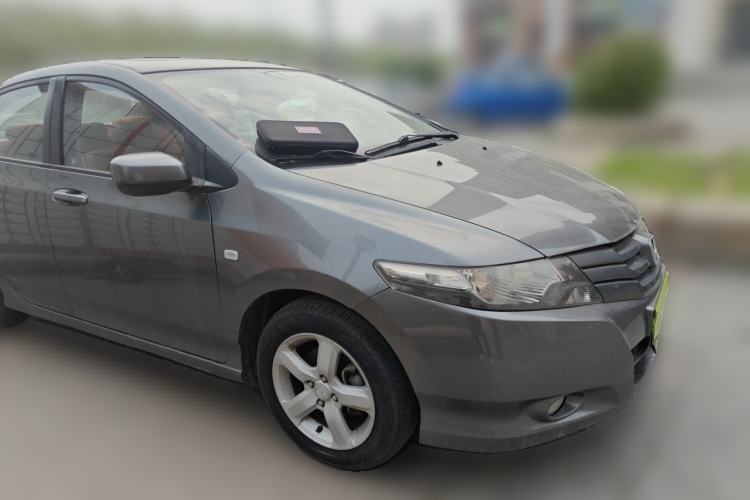 Used Honda City Classic 2011 1.5L Automatic Elite Edition Front Right 45 Deg